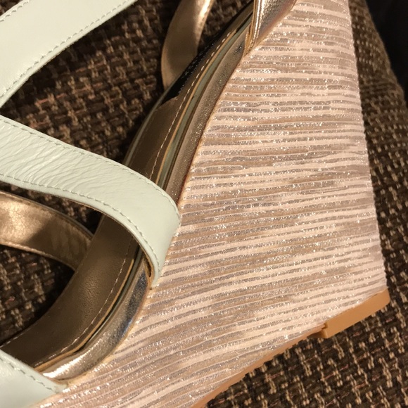 WHBM Shay wedges - Picture 6 of 12